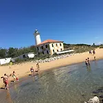Appartamenti Lyons Nord E Sud